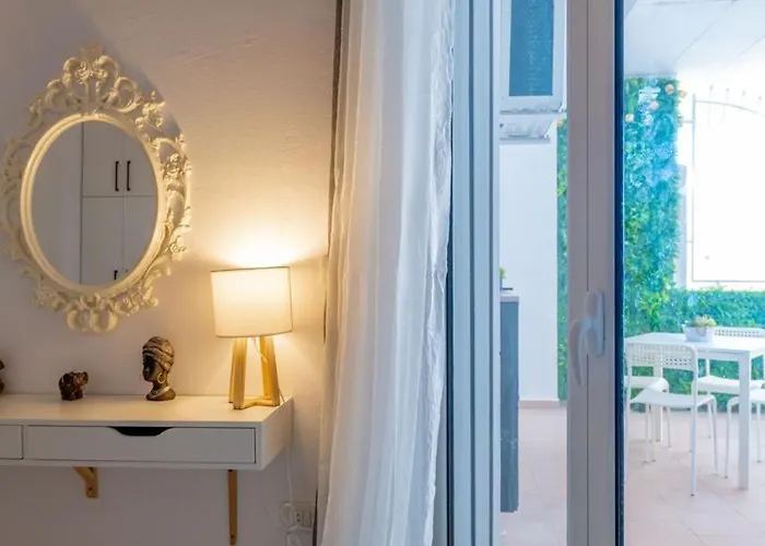 Arline's Luxury Retreat House Apartment *