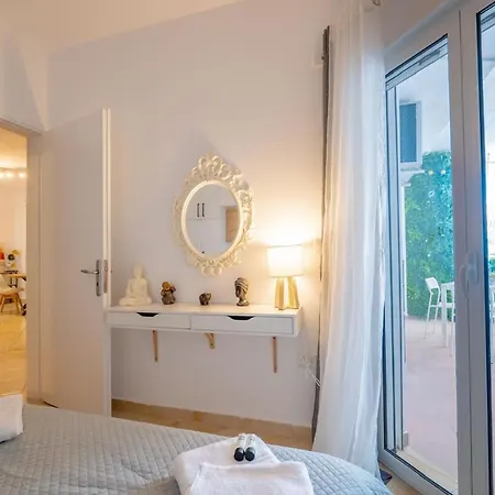 Arline's Luxury Retreat House Apartament