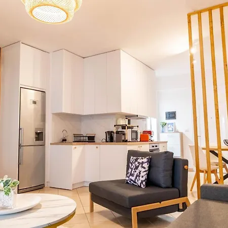 Apartament Arline's Luxury Retreat House