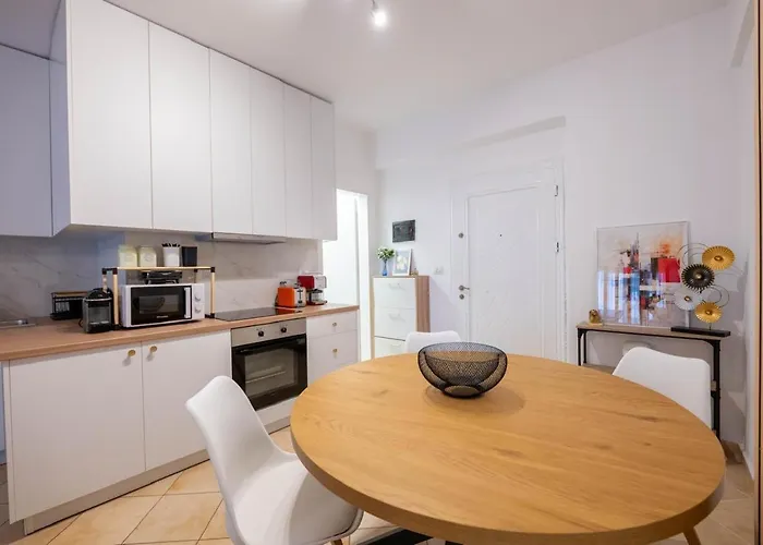 Arline's Luxury Retreat House *